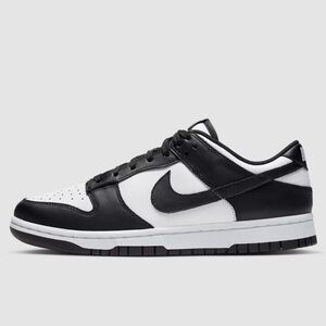 Nike Panda Low Dunks